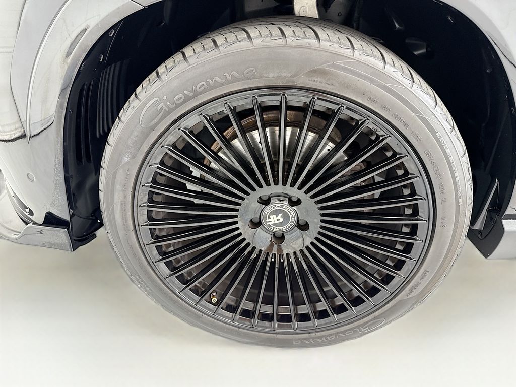 Thumbnail: 2024 Mercedes-Benz GLE - 29