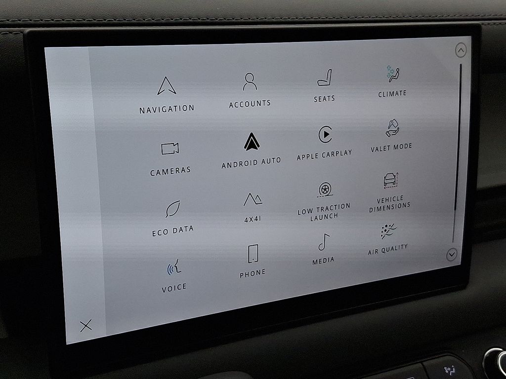 Thumbnail: 2025 Land Rover Defender - 14