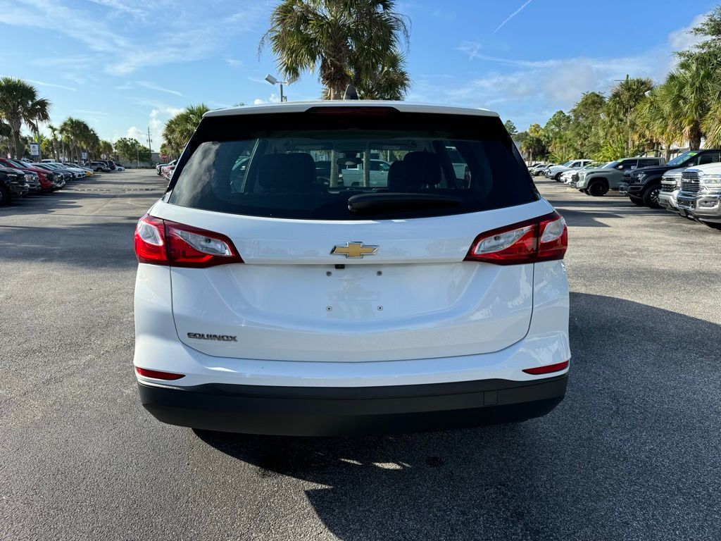 2021 Chevrolet Equinox LS 7