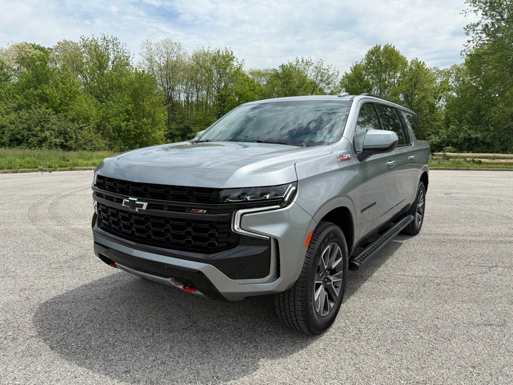 2023 Chevrolet Suburban Z71 - Photo 28
