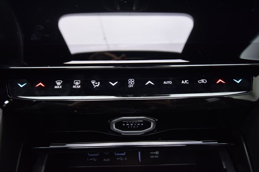 new 2026 Jeep Grand Cherokee car, priced at $39,853
