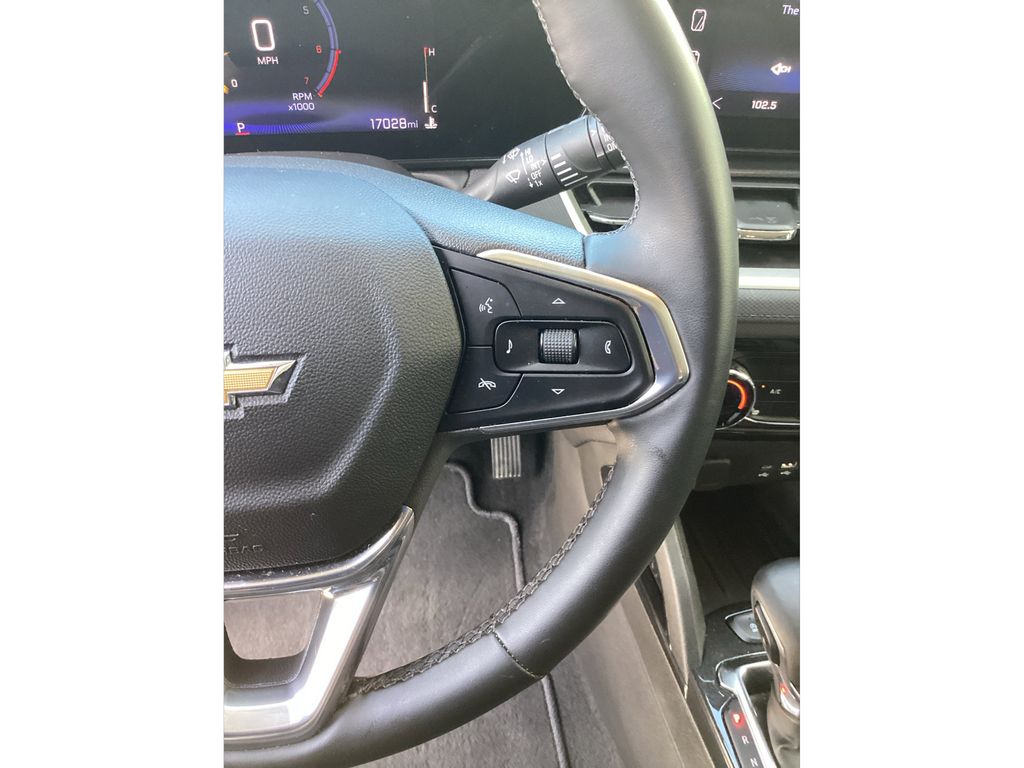 Used 2025 Chevrolet TrailBlazer SUV