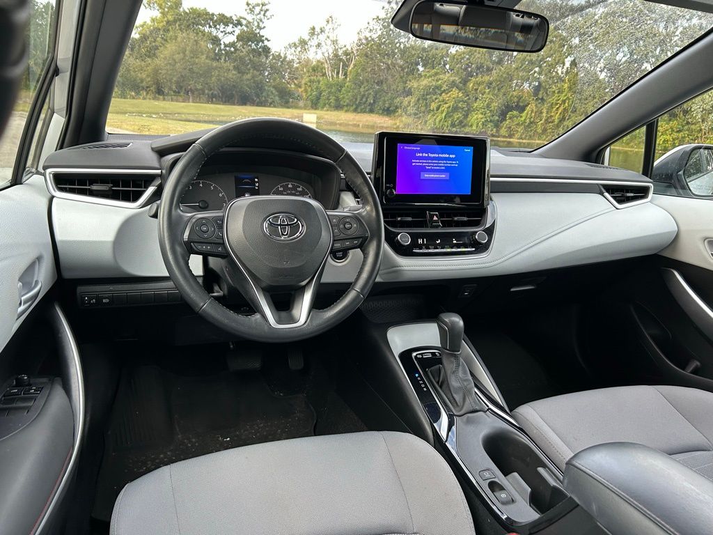 Thumbnail: 2023 Toyota Corolla - 12