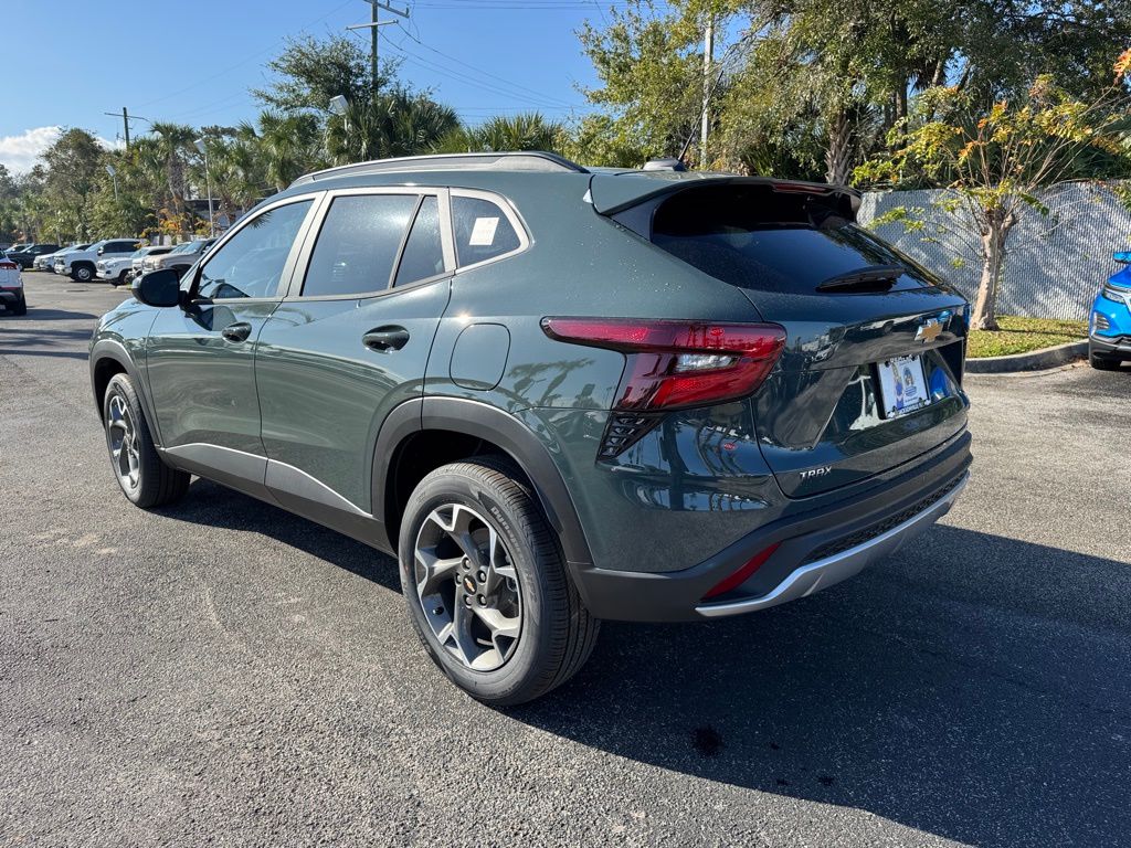 2025 Chevrolet Trax LT 6