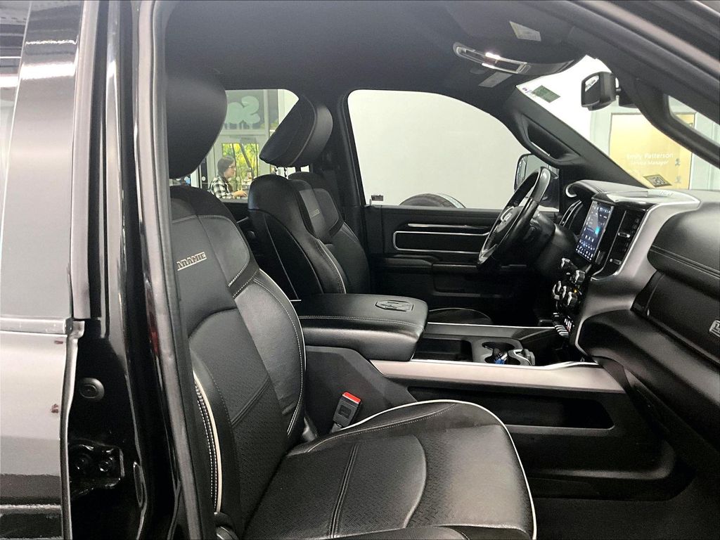 2022 Ram 2500 — photo 11