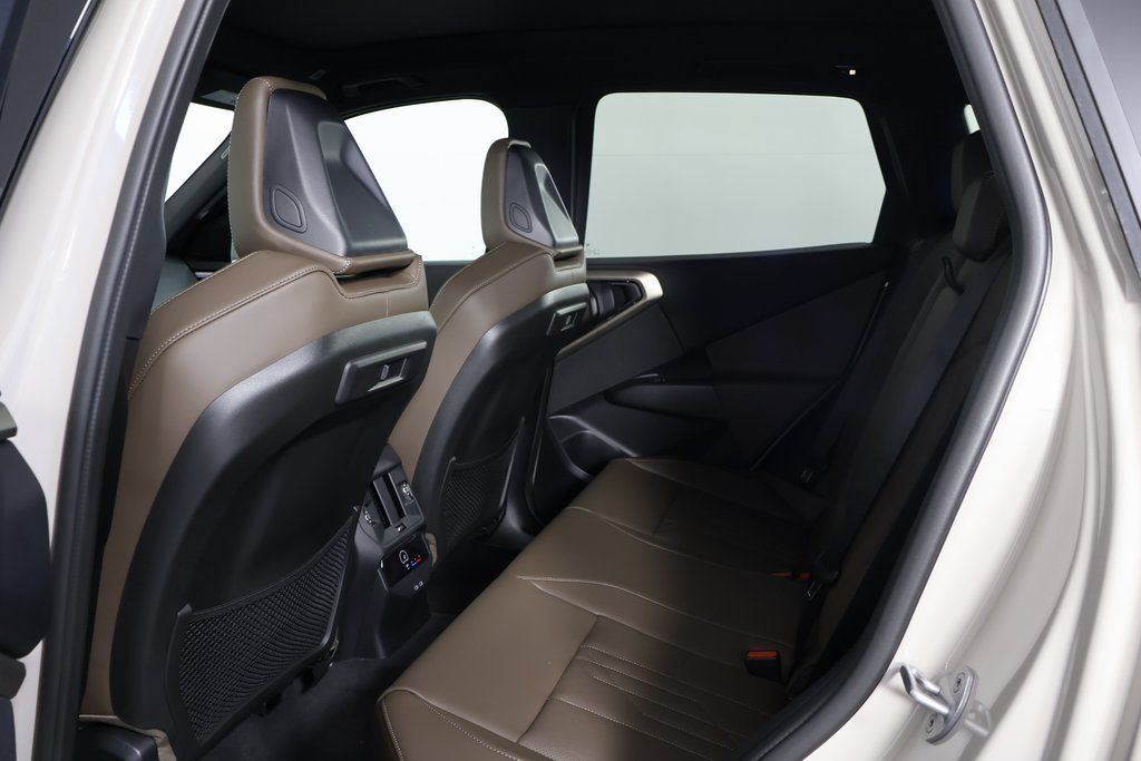 Thumbnail: 2025 BMW X3 - 6