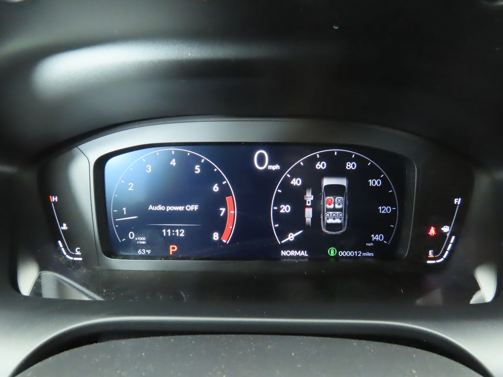 2025 Acura ADX  32