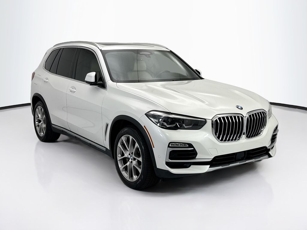 Thumbnail: 2021 BMW X5 - 3