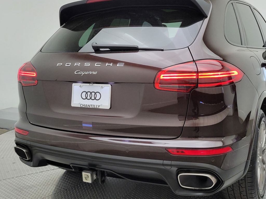 Thumbnail: 2017 Porsche Cayenne - 7