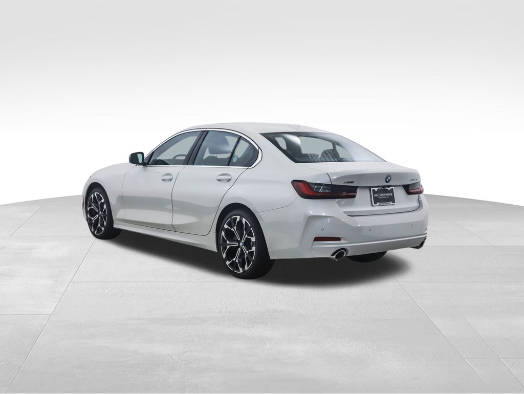 Thumbnail: 2025 BMW 3 Series - 4