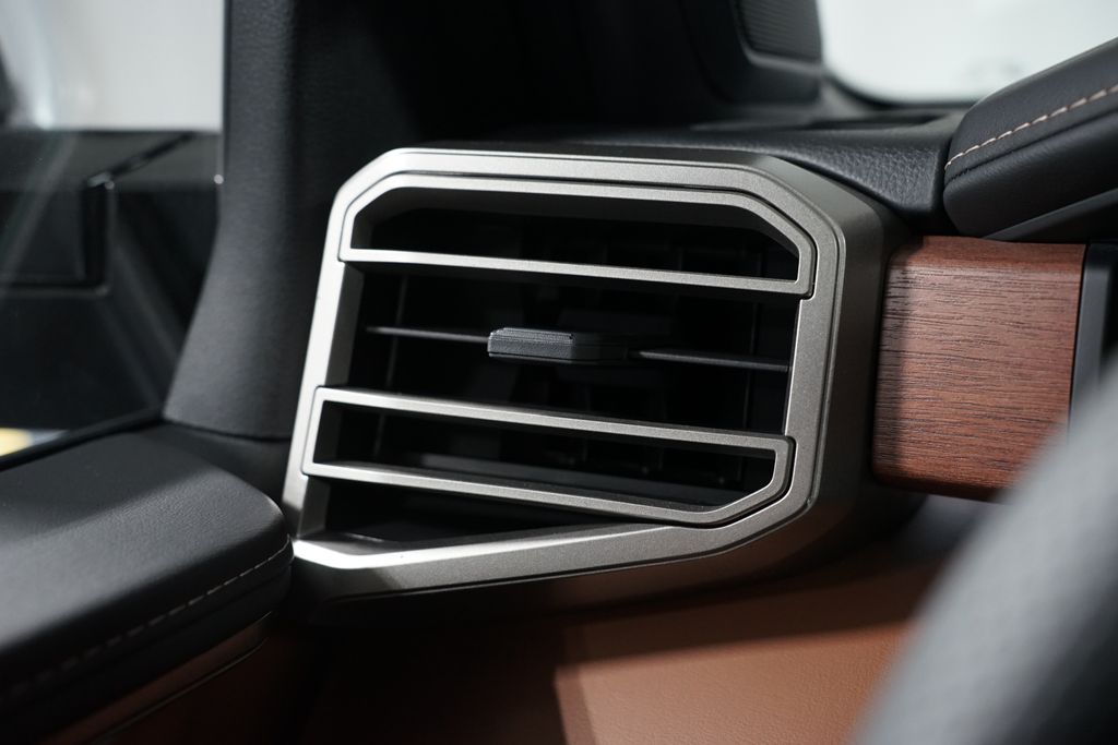 Thumbnail: 2026 Toyota Tundra - 27