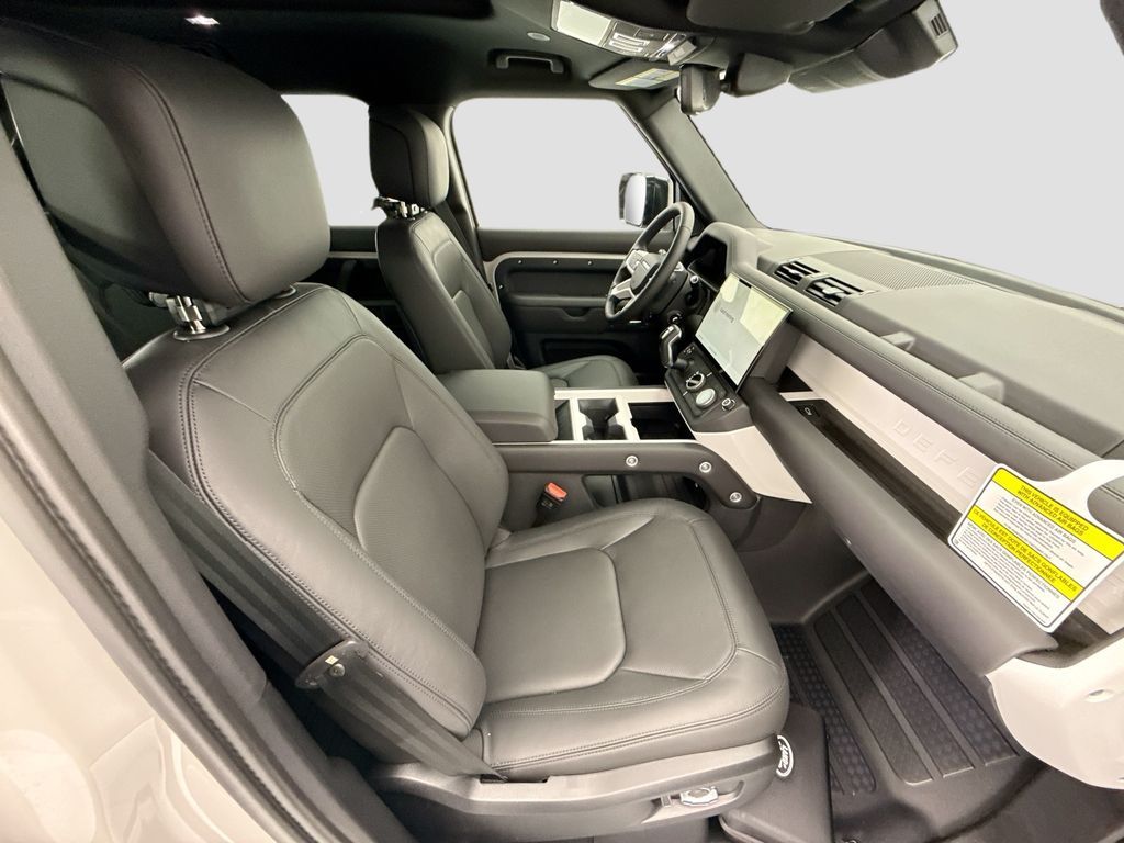 Thumbnail: 2026 Land Rover Defender - 19