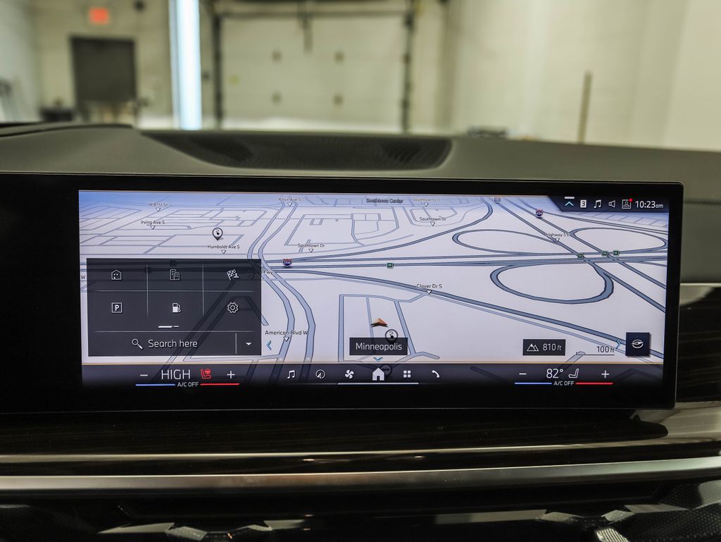 Thumbnail: 2026 BMW X5 - 16