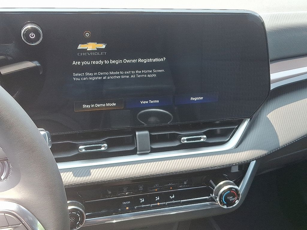 Thumbnail: 2026 Chevrolet Equinox - 9