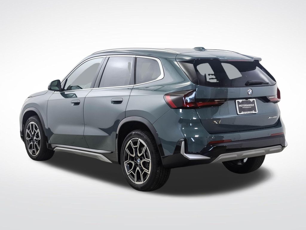 Thumbnail: 2026 BMW X1 - 3