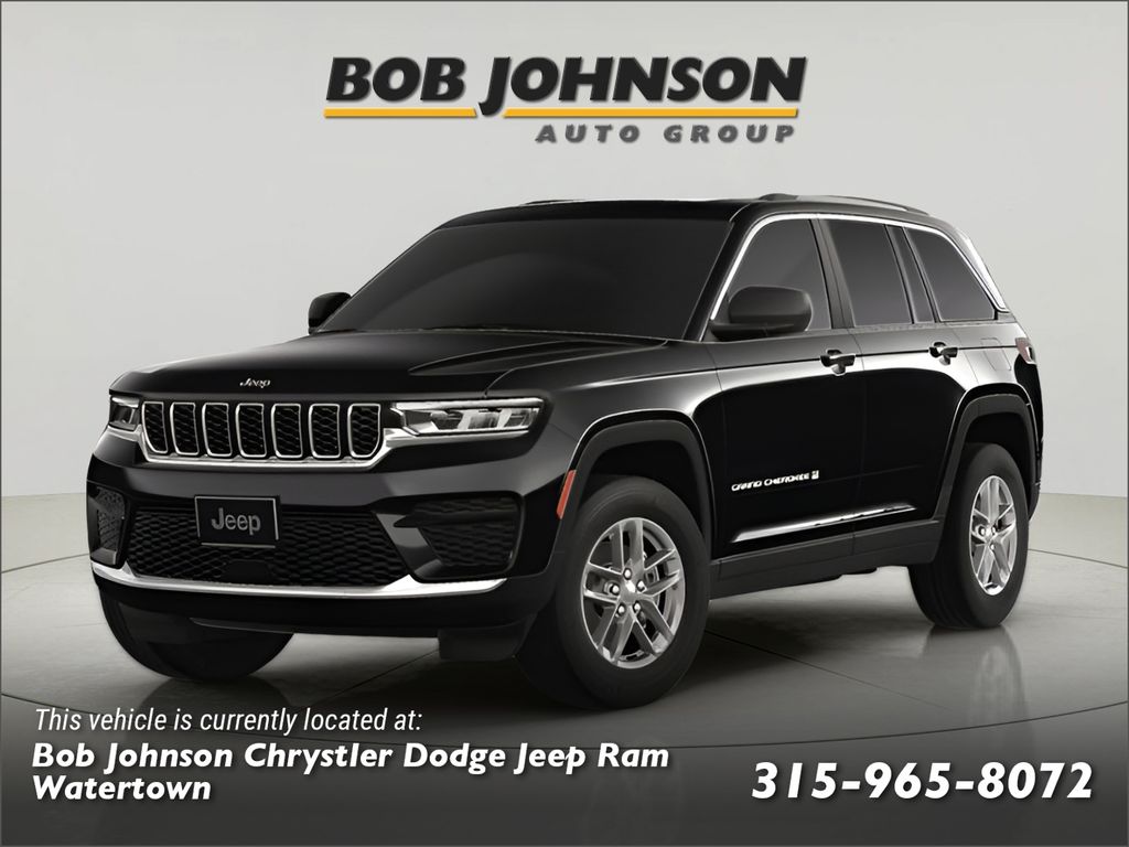 2025 Jeep Grand Cherokee Laredo's photo