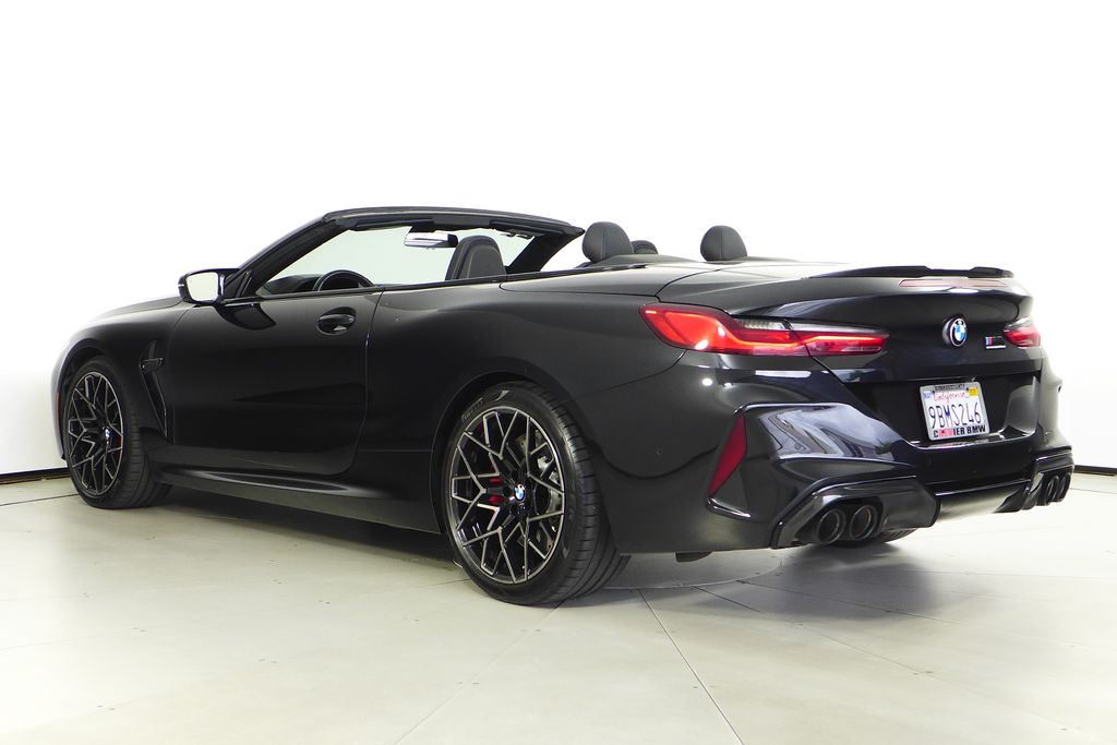 Thumbnail: 2022 BMW M8 - 10