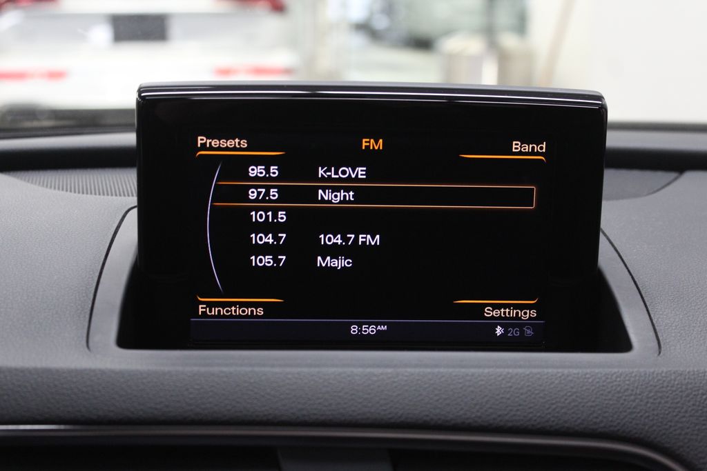 Thumbnail: 2016 Audi Q3 - 16