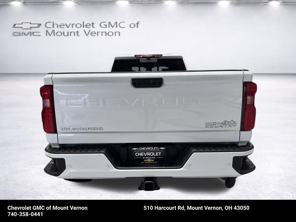 2026 Chevrolet Silverado 3500HD High Country - Image 4