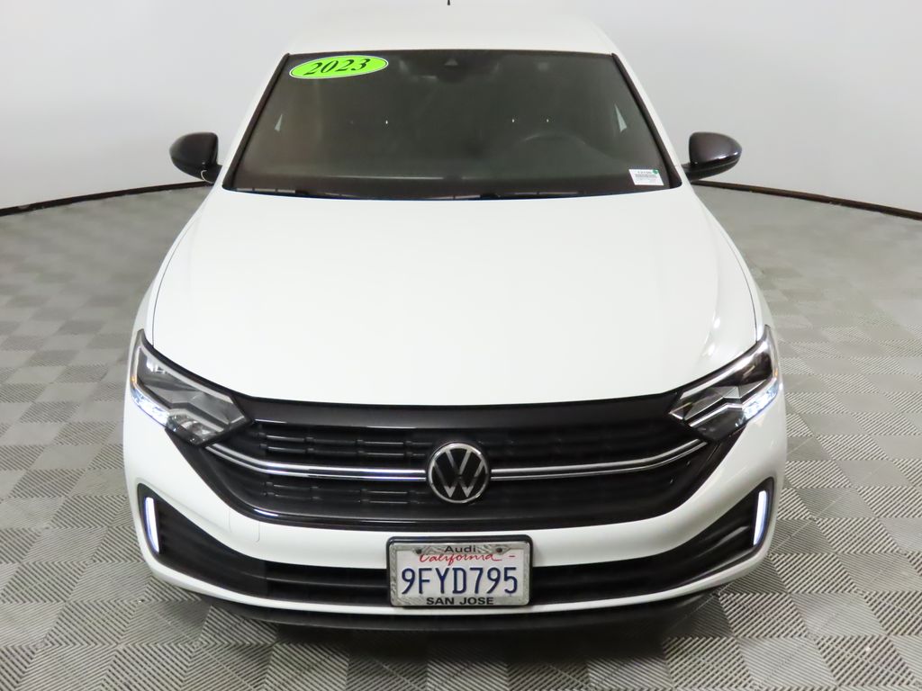 Thumbnail: 2023 Volkswagen Jetta - 8
