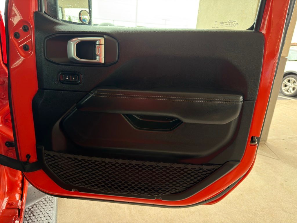 Thumbnail: 2023 Jeep Wrangler - 25