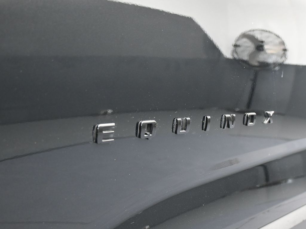 New 2026 Mosaic Black Metallic Chevrolet RS image 33