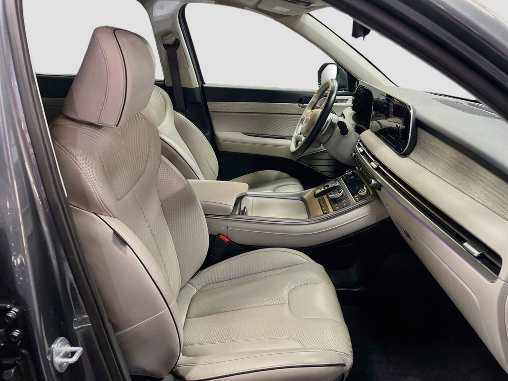 Used 2023 Gray Hyundai Calligraphy image 31