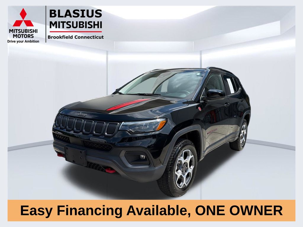 Diamond Black Crystal Pearlcoat 2022 Jeep Compass SUV / Crossover Four-Wheel Drive 9-Speed Automatic