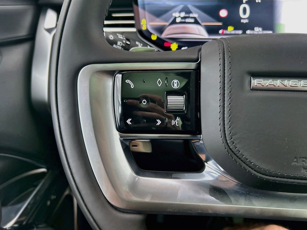 Thumbnail: 2026 Land Rover Range Rover - 11