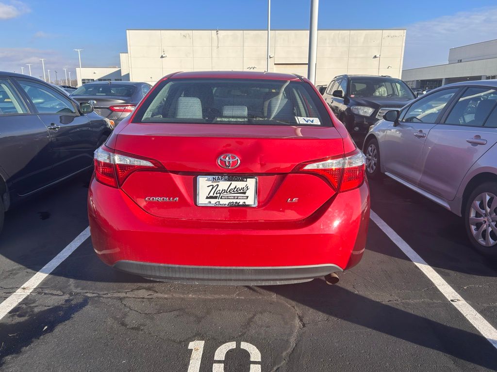 2015 Toyota Corolla LE 4