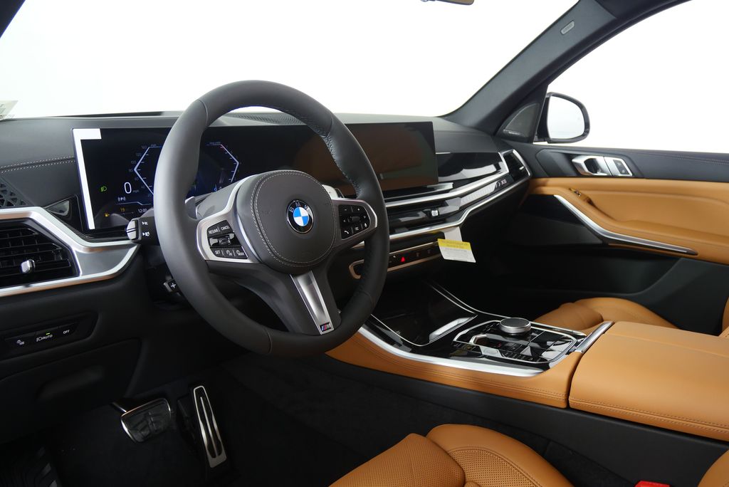 Thumbnail: 2026 BMW X5 - 13