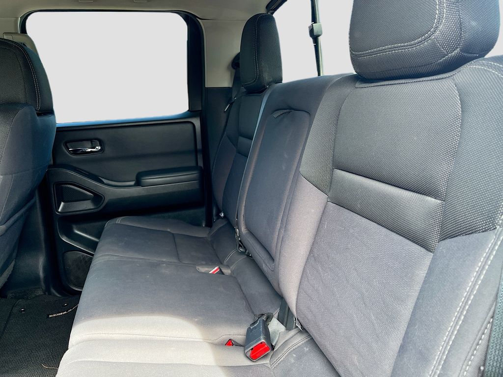 Used 2022 Gray Nissan SV image 22