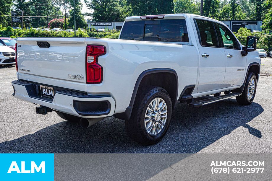 Used 2020 Beige Chevrolet High Country image 6