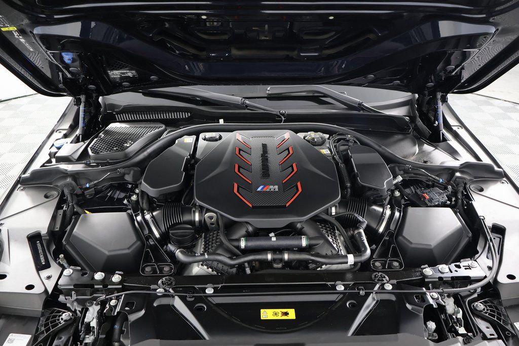 Thumbnail: 2026 BMW M5 - 9