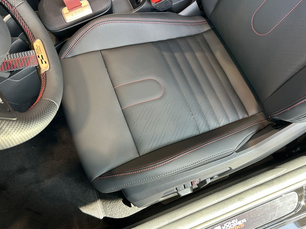 Thumbnail: 2026 MINI Cooper Convertible - 15