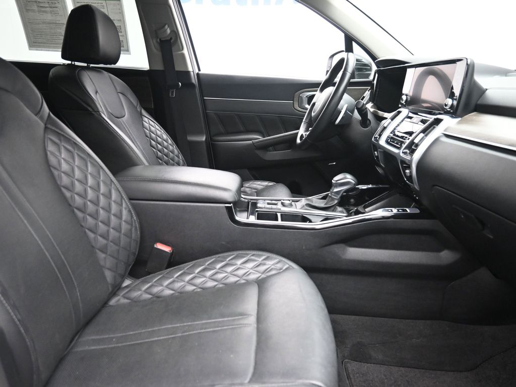 Certified Used 2023 White Kia X-Line SX Prestige image 7