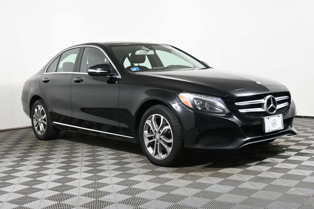 2015 Mercedes-Benz C-Class C 300 8