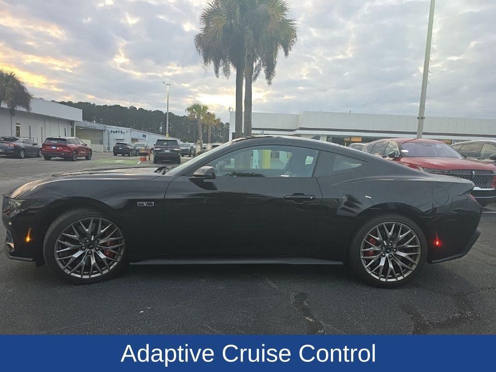 2025 Ford Mustang GT Premium Fastback