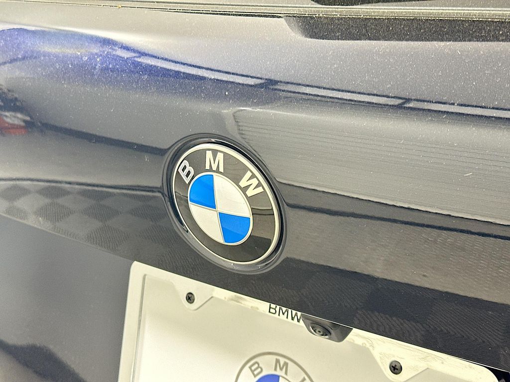 2025 BMW X5 M Competition 22