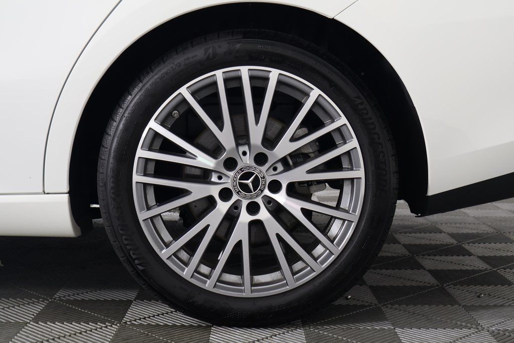 Thumbnail: 2025 Mercedes-Benz CLA - 16