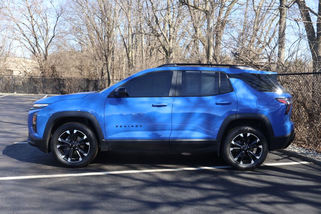 Thumbnail: 2025 Chevrolet Equinox - 5