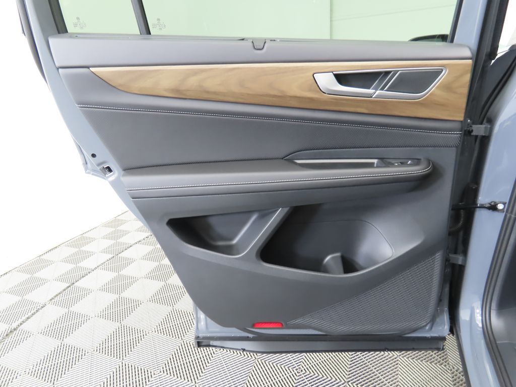 Thumbnail: 2026 Volkswagen Atlas - 26