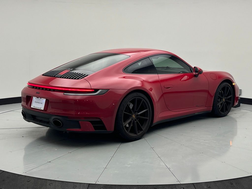 Thumbnail: 2020 Porsche 911 - 9