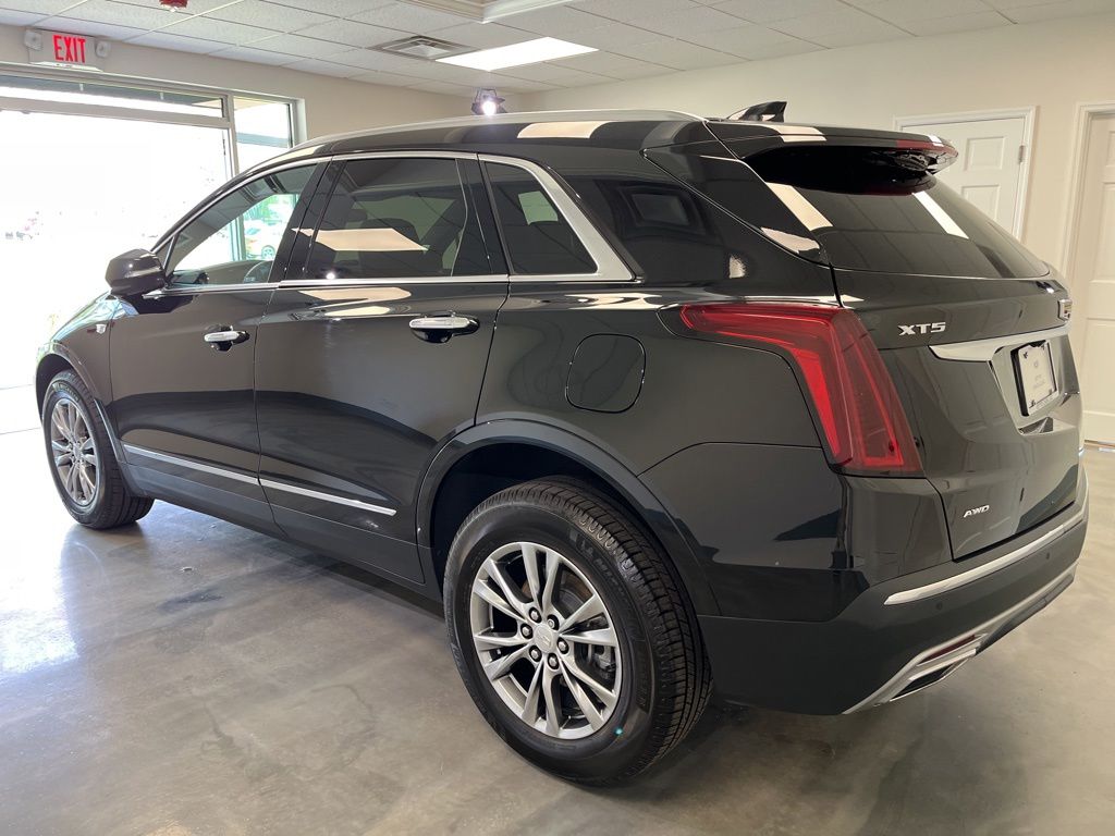 used 2023 Cadillac XT5 car, priced at $30,995