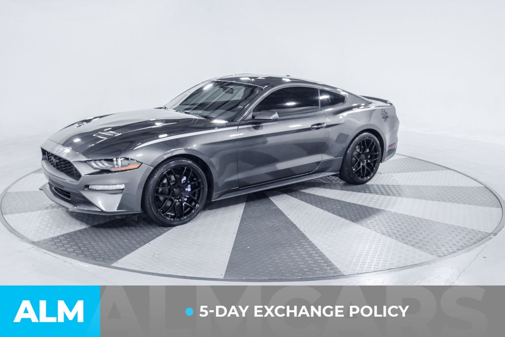 2018 Ford Mustang EcoBoost photo 3