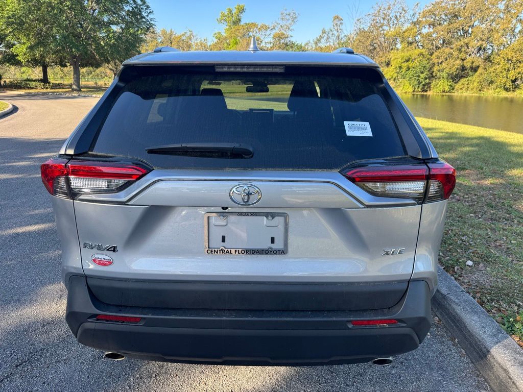 2024 Toyota RAV4 XLE 4