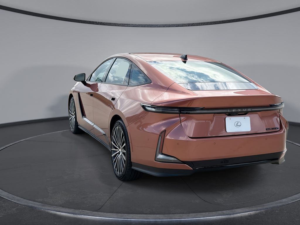 Thumbnail: 2026 Lexus ES - 10