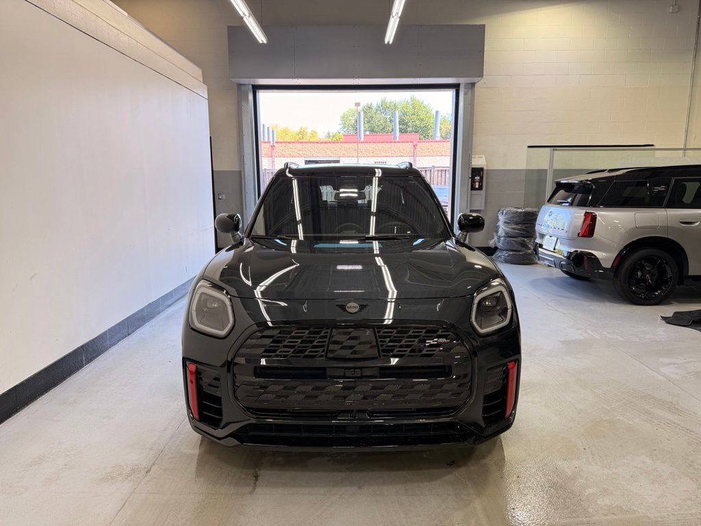 Thumbnail: 2027 MINI Cooper Countryman - 8