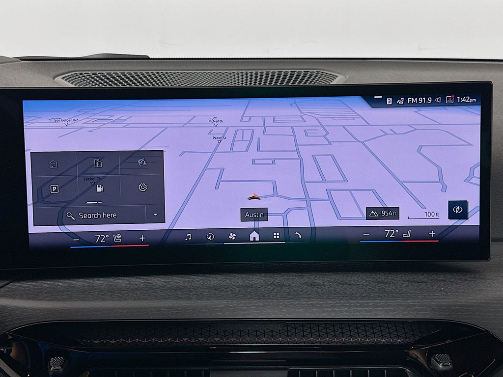 Thumbnail: 2026 BMW 3 Series - 12