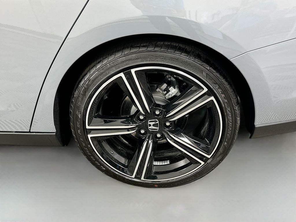 Thumbnail: 2025 Honda Accord - 22
